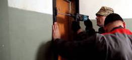 Работы в апреле — монтаж двери с винилискожей в Домодедово