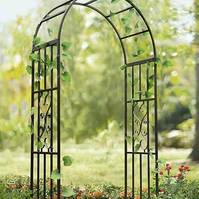 Кованая арка для садовых растений