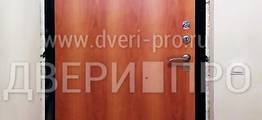 Изготовление и монтаж двери с ламинатом для офисного помещения