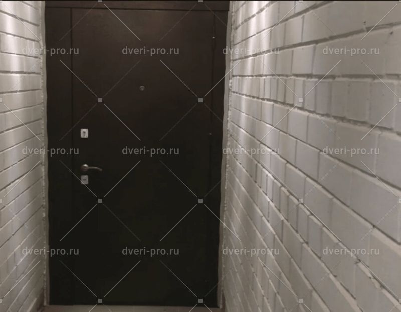 Foto Tamburnoj Dveri S Framugoj