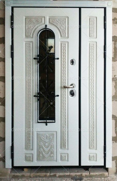 Входные металлические бронированные двери в квартиру — цены от 13950 руб.