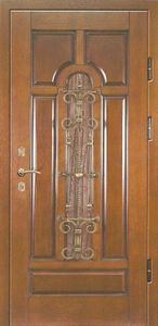 Утепленная филенчатая дверь с замком Cisa 57.685 (FD-031)