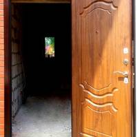 МДФ дверь в частном доме