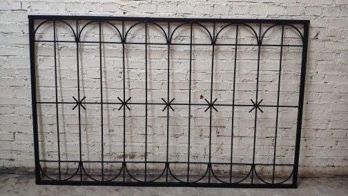 Распашная решетка РС-12