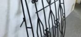 Установки в марте: решетки по индивидуальным эскизам